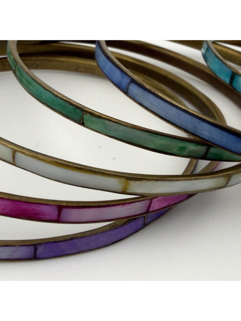 Vintage Mother Of Pearl Inlay Brass Bangle Set of 6 Pink Purple Blue Green Aqua - Picture 6 of 11